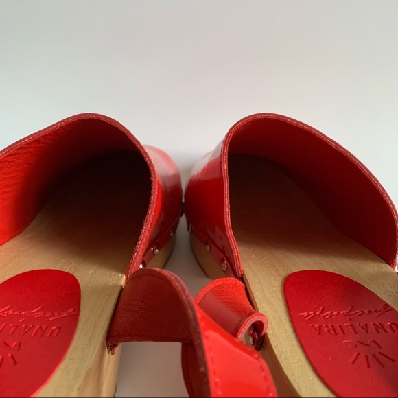 Unalira x Free People Kaia Red patent Leather Clogs ankle strap - Picture 6 of 16